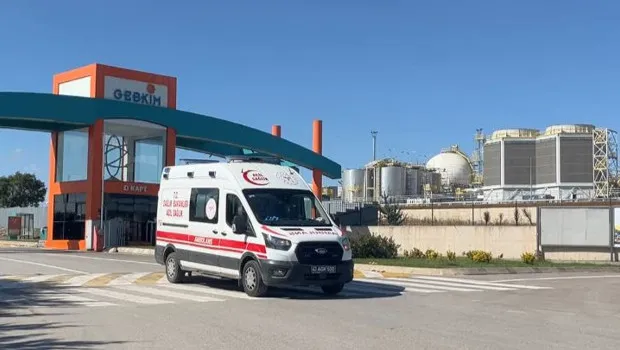 Dilovası'nda Korkunç Patlama! 2 Ölü, Petrokimya Tesisi Alevlere Teslim