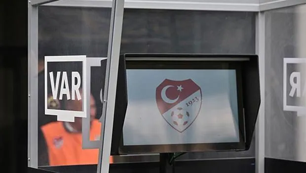 Süper Lig'de VAR kayıtları açıklandı! İşte Galatasaray'ın kazandığı penaltıda geçen diyalog