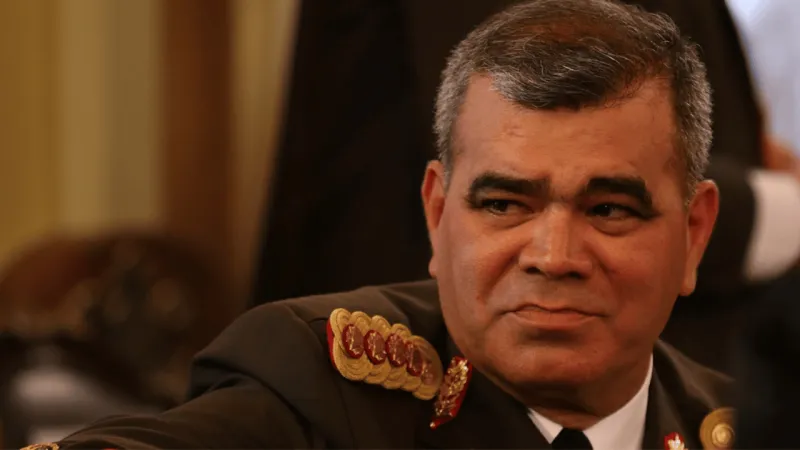 Venezuela Alarmda! Karayip'te Savaş Uçakları mı Görüldü?